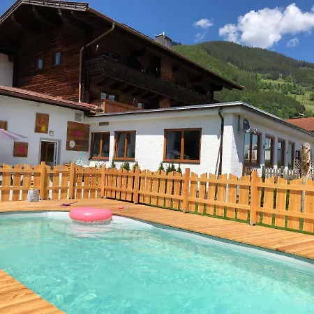 Sonnentanz Lodge Apartment With Sauna Apartment