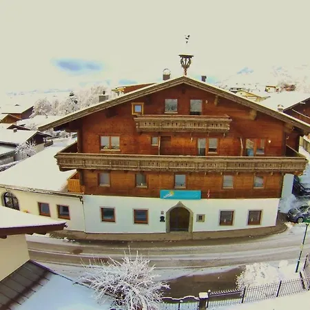 Sonnentanz Lodge Apartment With Sauna Apartment Piesendorf